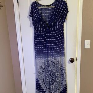 Mlle Gabrielle Blue and White Mandala Maxi Dress